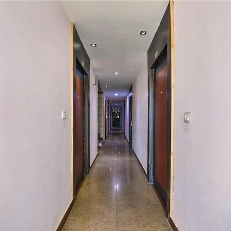 Merit Hotel Agra  Dış mekan fotoğraf